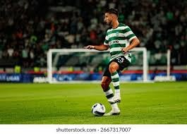 巴萨16岁天才亚马尔破纪录，成欧冠最年轻进球者