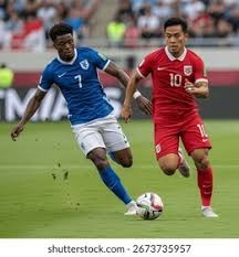 麦克·特劳特在 2010 年代长期被公认为大联盟第一人，尽管球队战绩始终不佳